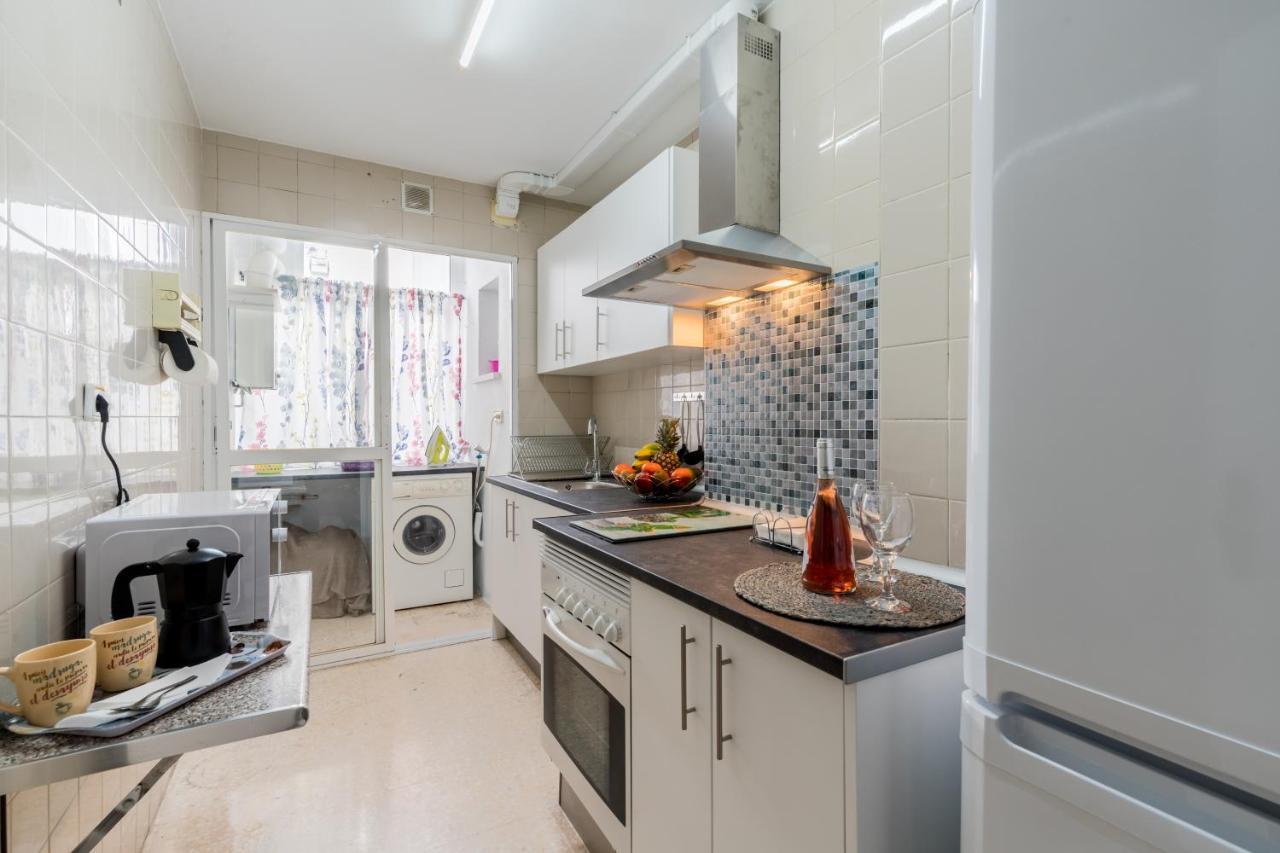 Piso 3 Dormitorios Hl Gines A 10" De Sevilla, A 20" Del Aeropuerto De Sevilla Exteriör bild